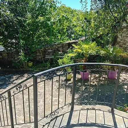 Stone Pazar Guest House Gjirokaster Exterior photo